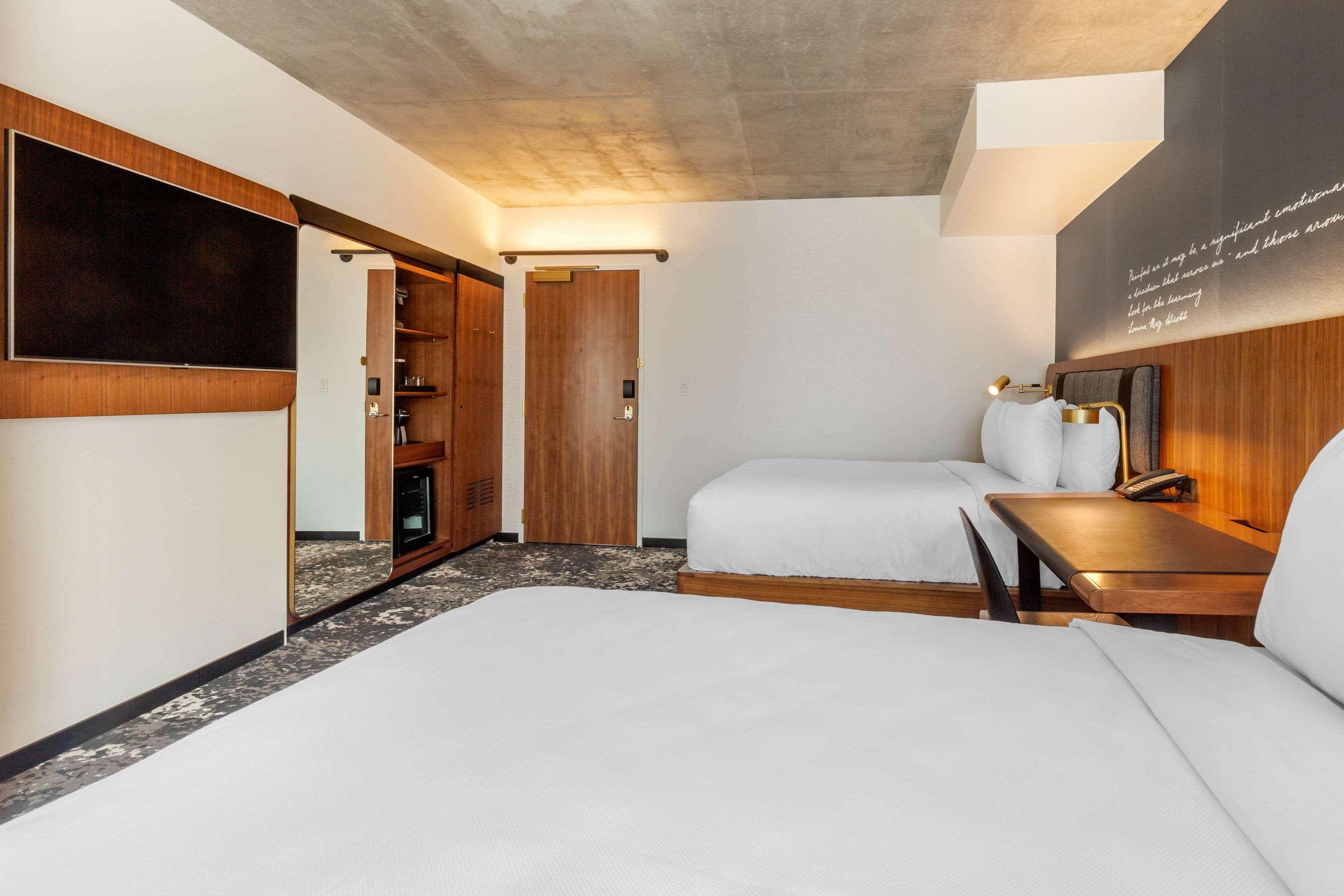 Cambria Hotel Boston Downtown - Seaport Εξωτερικό φωτογραφία