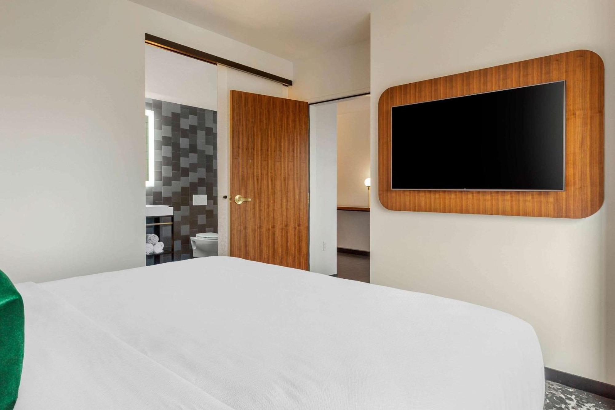 Cambria Hotel Boston Downtown - Seaport Εξωτερικό φωτογραφία